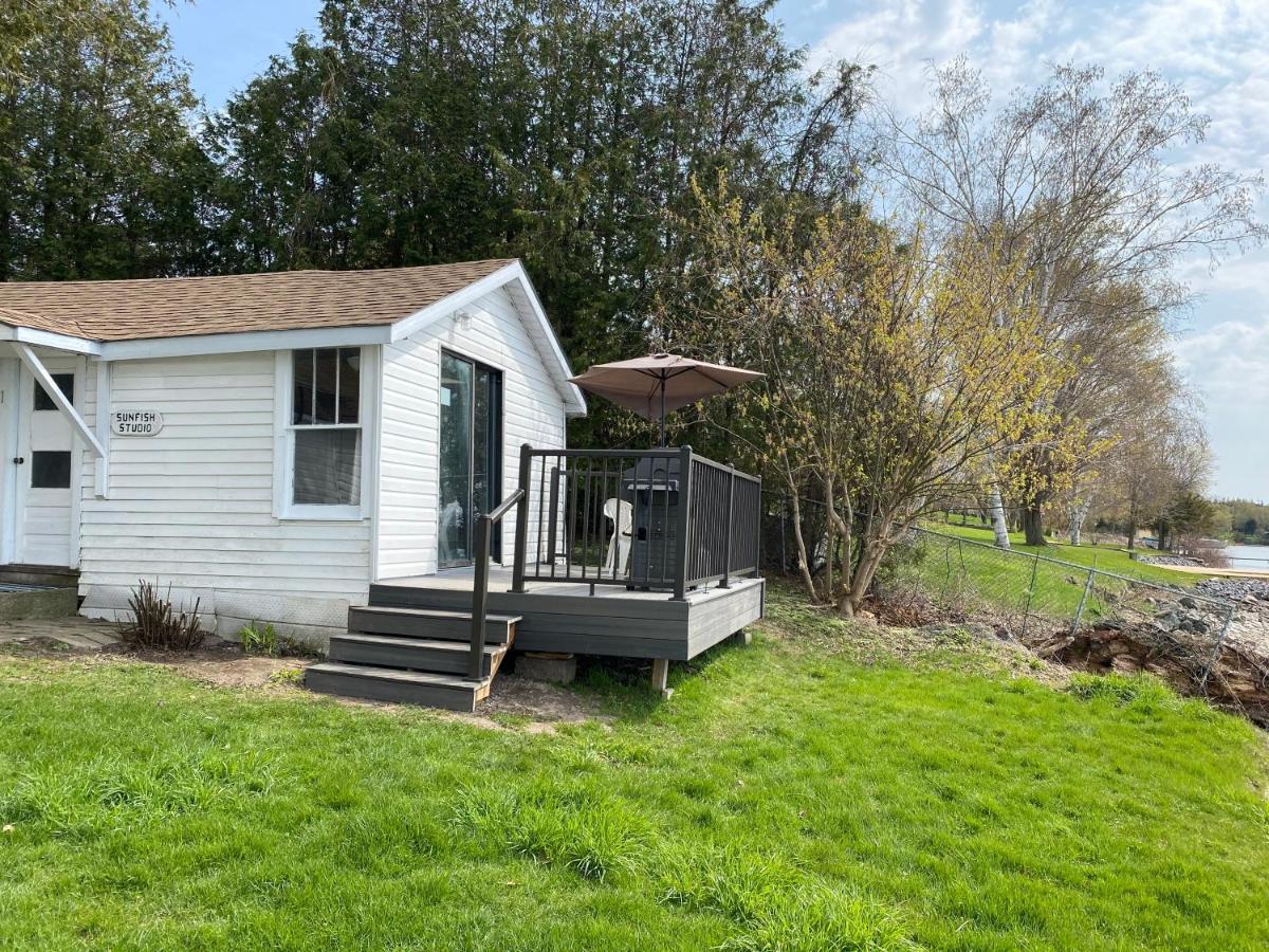 Merland Park Cottages And Motel Picton Bagian luar foto