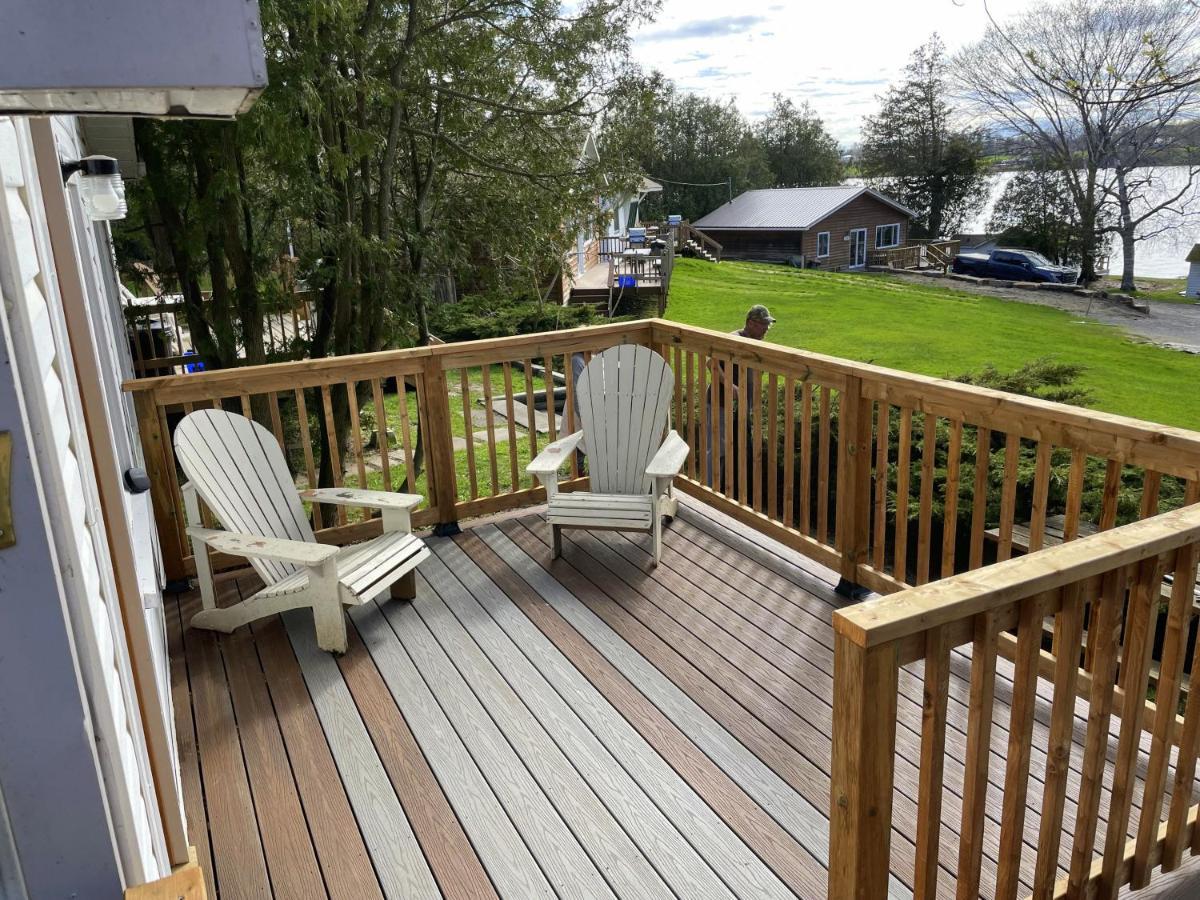 Merland Park Cottages And Motel Picton Bagian luar foto