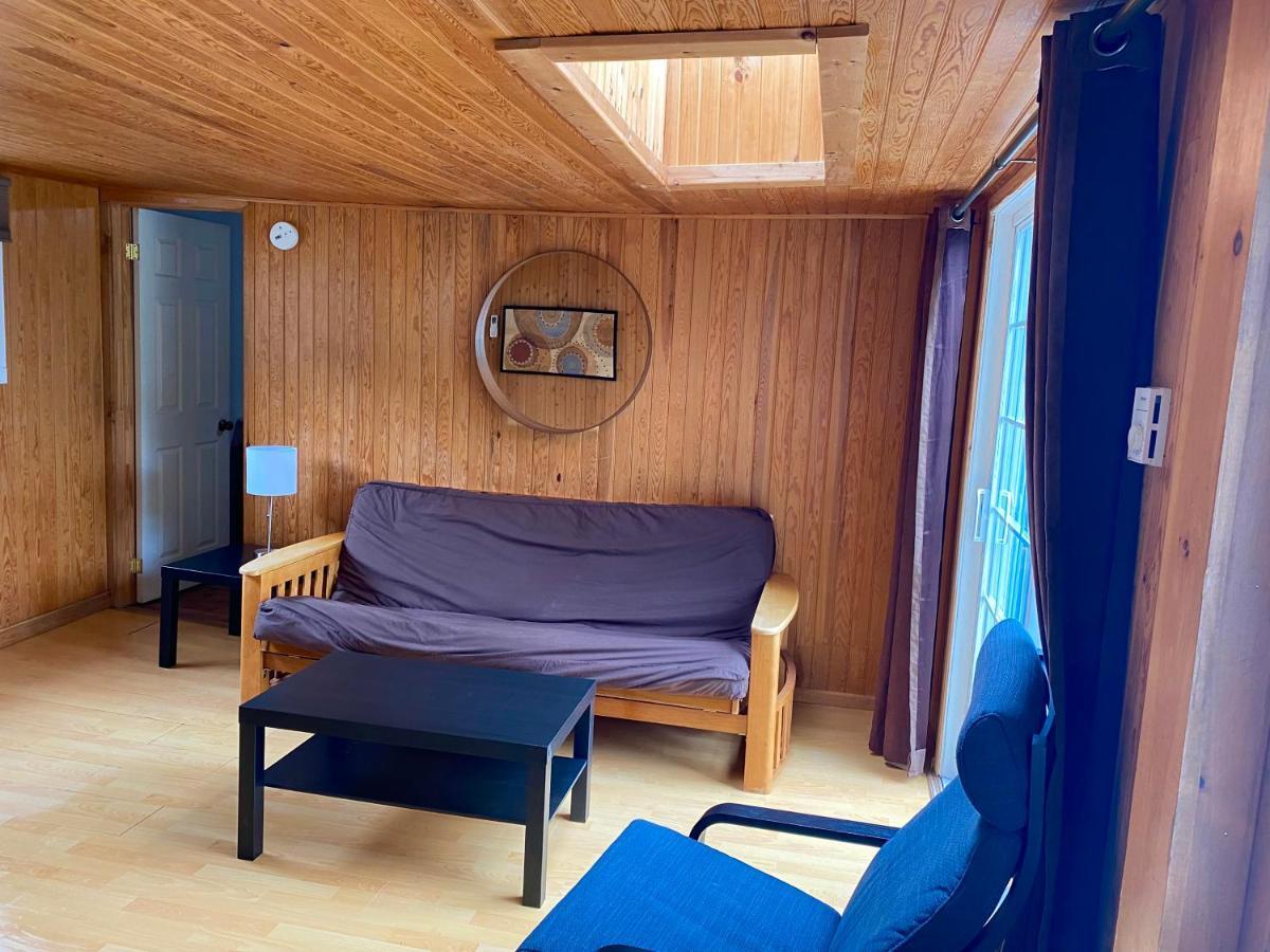 Merland Park Cottages And Motel Picton Bagian luar foto