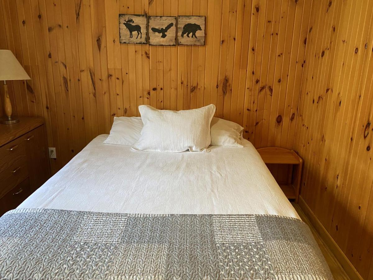 Merland Park Cottages And Motel Picton Bagian luar foto